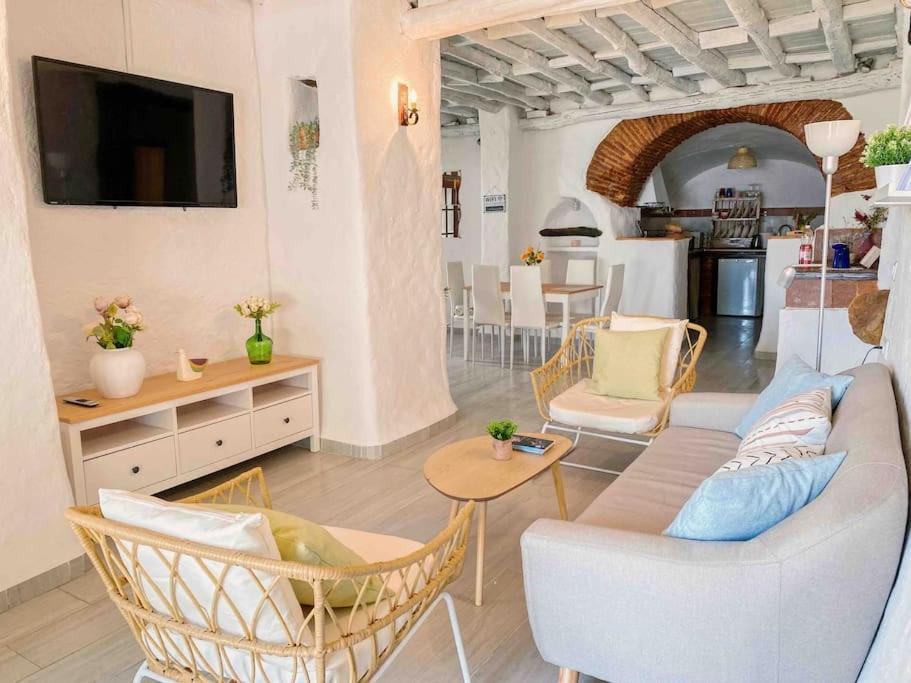 La Palmera. Casa Rural Con Piscina Privada. Бенадалид Экстерьер фото