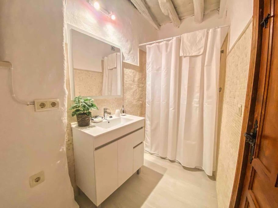 La Palmera. Casa Rural Con Piscina Privada. Бенадалид Экстерьер фото